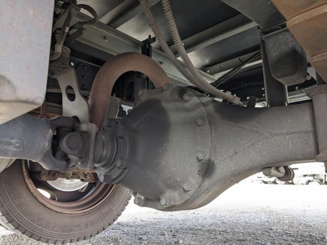 MITSUBISHI CANTER 2023