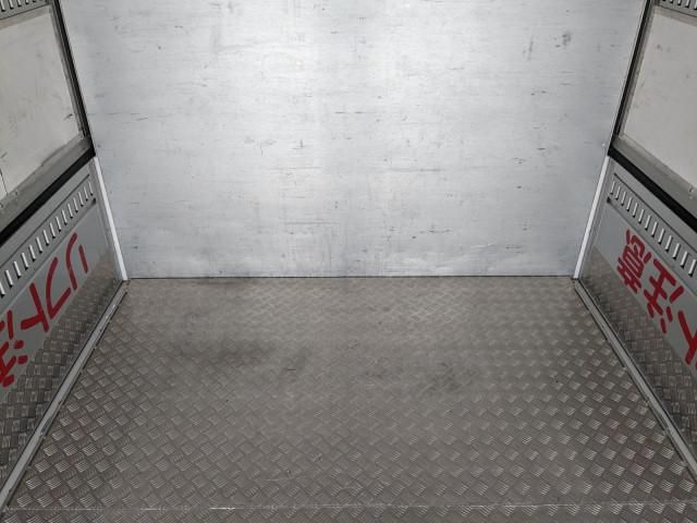 MITSUBISHI CANTER 2023