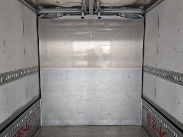 MITSUBISHI CANTER 2023