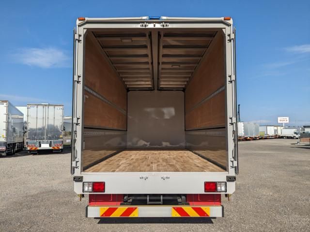 NISSAN DIESEL CONDOR 2022