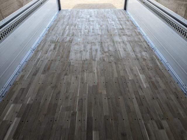 NISSAN DIESEL CONDOR 2022