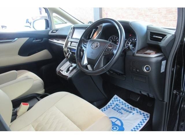 TOYOTA VELLFIRE 4WD 2018