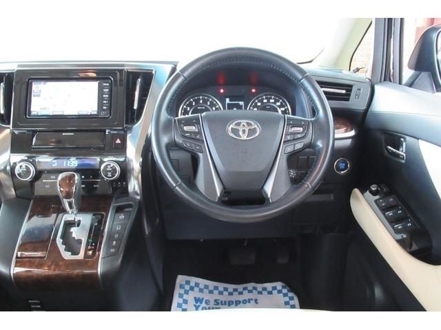 TOYOTA VELLFIRE 4WD 2018