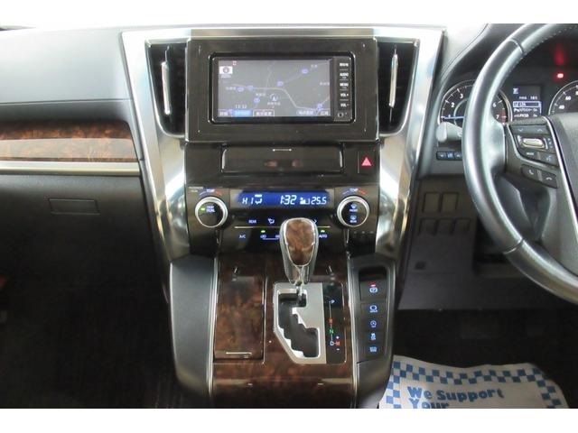 TOYOTA VELLFIRE 4WD 2018