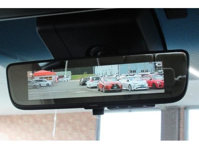 TOYOTA VELLFIRE 4WD 2018