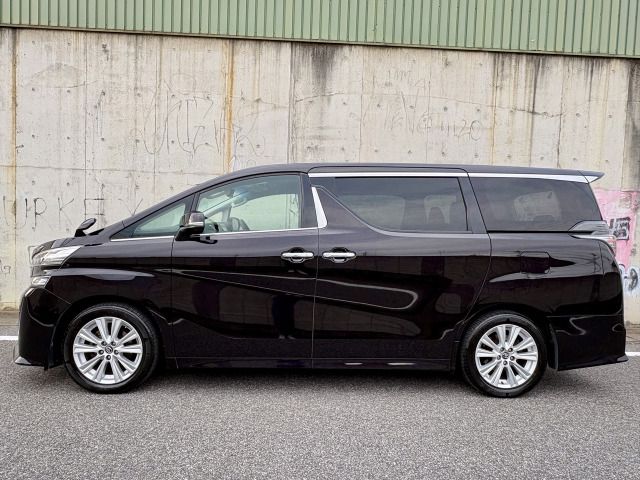 TOYOTA VELLFIRE 2015
