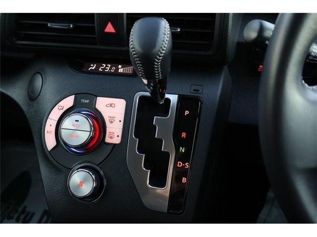 TOYOTA SIENTA 4WD 2016