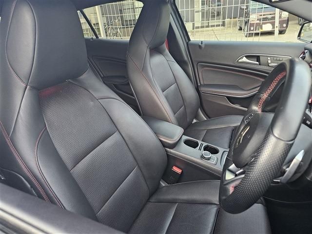 MERCEDES BENZ MERCEDES AMG GLA class 2018