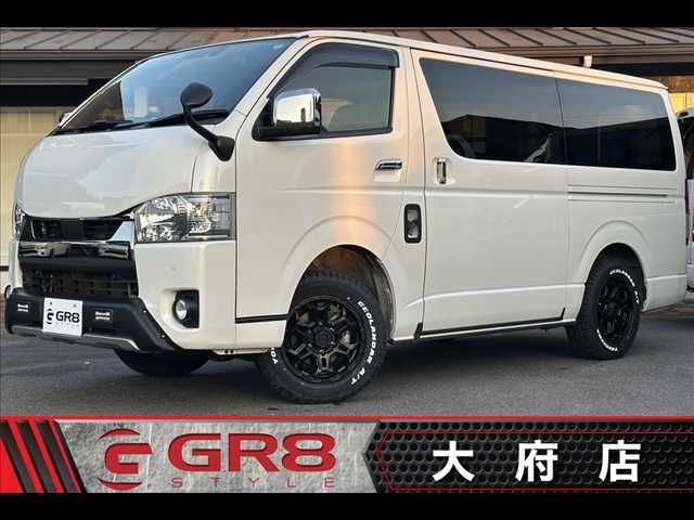 TOYOTA HIACE van 4WD 2022