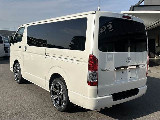 TOYOTA HIACE van 2WD 2024