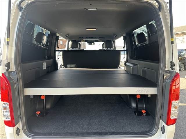 TOYOTA HIACE van 2WD 2024