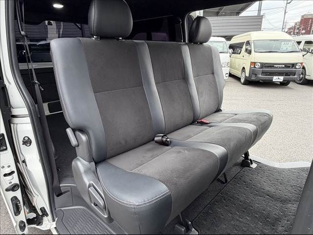 TOYOTA REGIUSACE van 4WD 2019