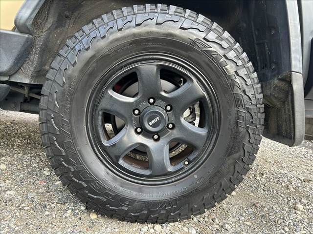 TOYOTA FJ CRUISER 4WD 2011