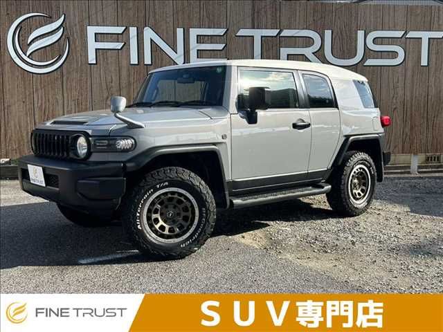 TOYOTA FJ CRUISER 4WD 2012