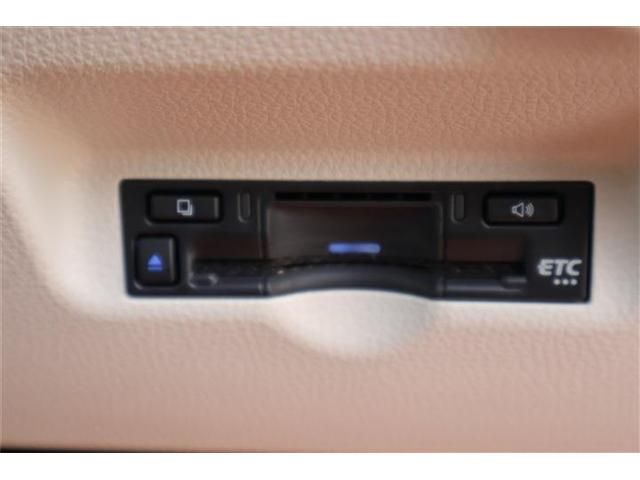 TOYOTA SIENTA HYBRID 2024