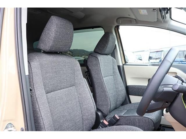 TOYOTA SIENTA HYBRID 2024