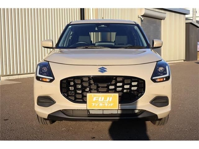 SUZUKI SWIFT 4WD 2024