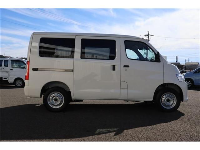 TOYOTA TOWNACE van 4WD 2025