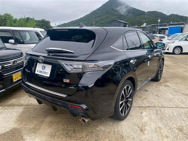 TOYOTA HARRIER 2WD 2016