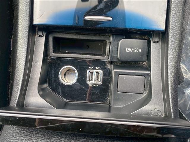 TOYOTA HARRIER 2WD 2016