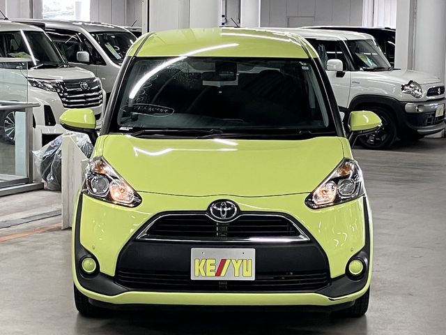 TOYOTA SIENTA 4WD 2015