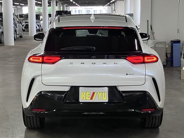 TOYOTA CROWN SPORT 2023