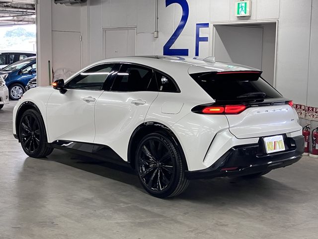 TOYOTA CROWN SPORT 2023