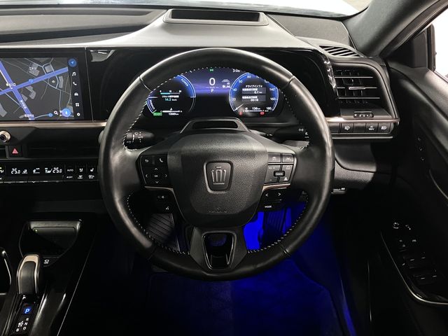 TOYOTA CROWN SPORT 2023