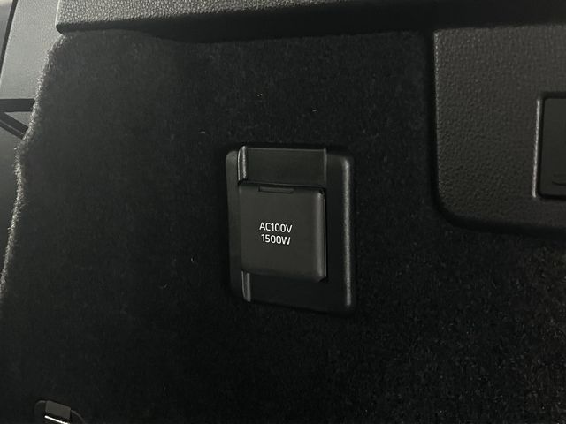 TOYOTA CROWN SPORT 2023