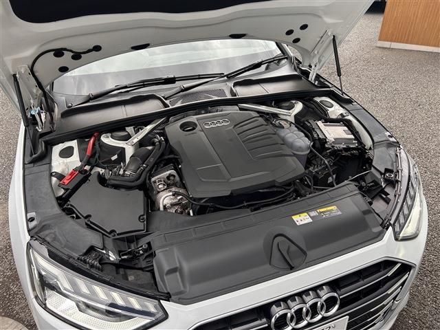 AUDI AUDI A4 2021