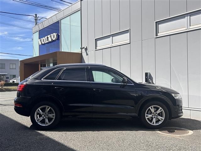 AUDI AUDI Q3 2016