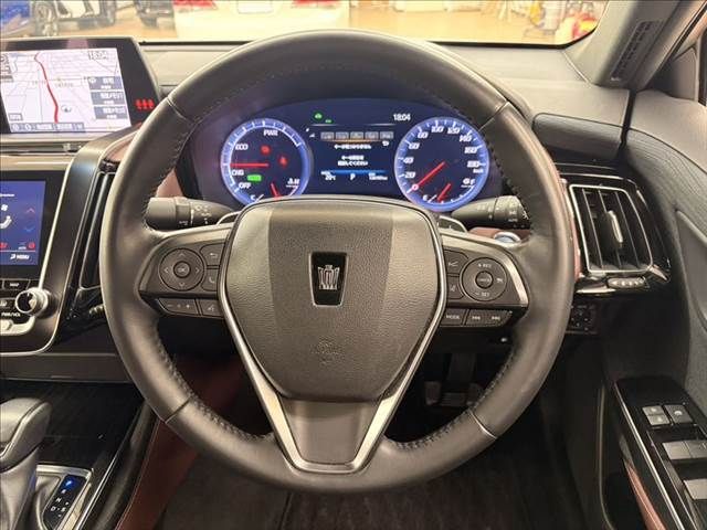 TOYOTA CROWN sedan hybrid 2018