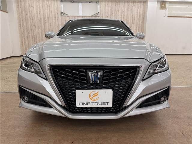 TOYOTA CROWN sedan hybrid 2018