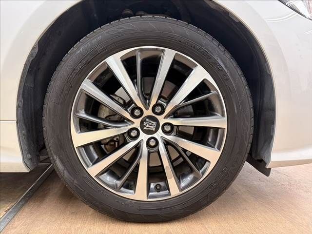 TOYOTA CROWN sedan hybrid 2018