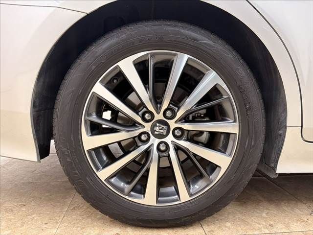 TOYOTA CROWN sedan hybrid 2018