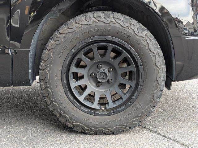 MITSUBISHI DELICA D:5 4WD 2019