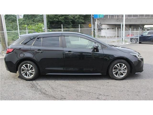 TOYOTA COROLLA TOURING HYBRID 2021