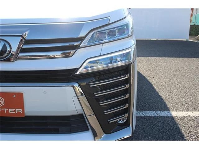 TOYOTA VELLFIRE 4WD 2018