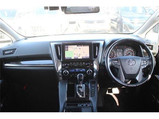 TOYOTA VELLFIRE 4WD 2018