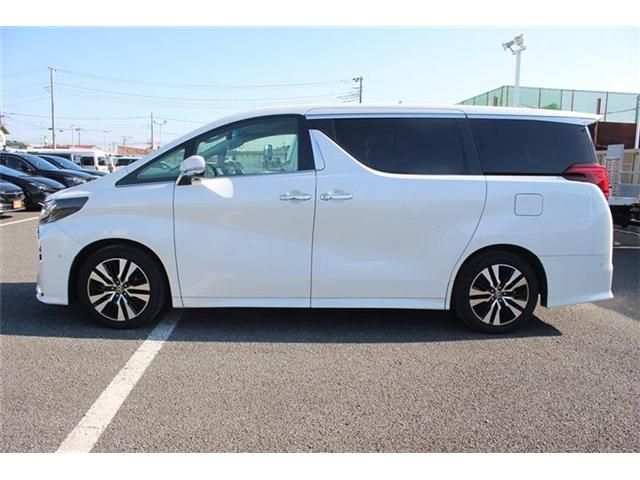 TOYOTA ALPHARD 2020