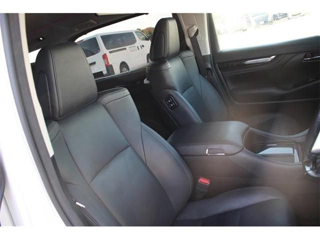 TOYOTA ALPHARD 2020