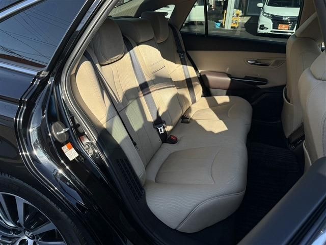 TOYOTA CROWN sedan hybrid 2020