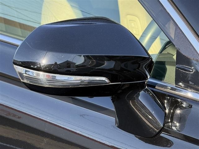 TOYOTA CROWN sedan hybrid 2020