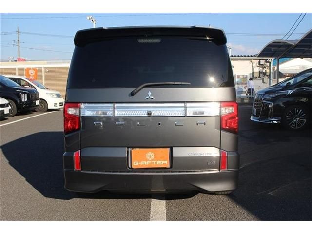 MITSUBISHI DELICA D:5 4WD 2019