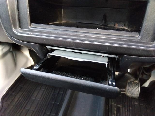 SUZUKI CARRY truck 4WD 2011