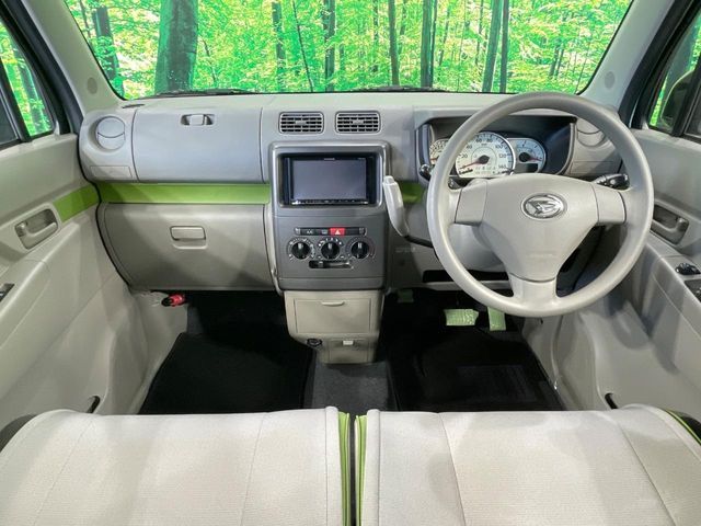 DAIHATSU MOVE CONTE 2013