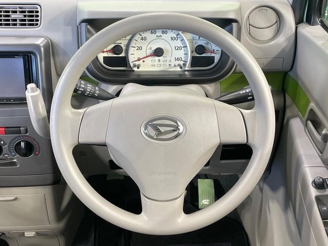 DAIHATSU MOVE CONTE 2013