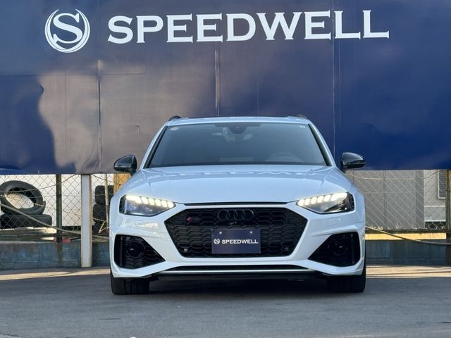 AUDI AUDI RS4 AVANT 2021