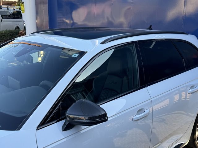 AUDI AUDI RS4 AVANT 2021