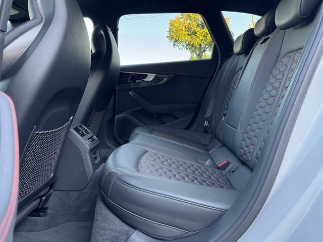 AUDI AUDI RS4 AVANT 2021